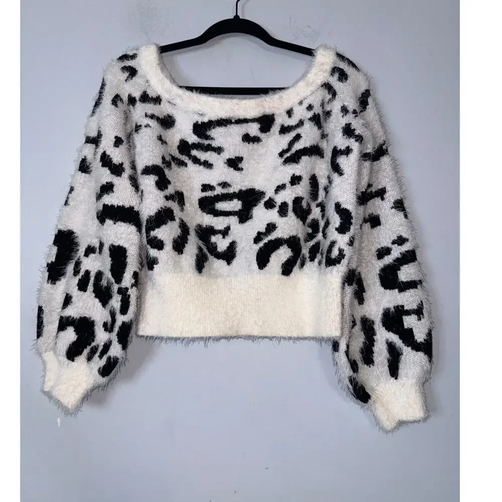 Blue Blush Leopard Print Crop Sweater - White Black - Small